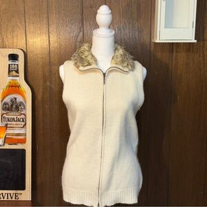 Eddie Bauer Faux Fur Collar Zip Sweater Vest — Women's M